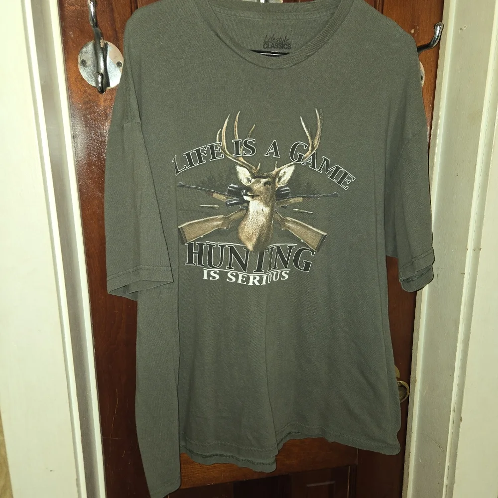 Hunting Graphic T-Shirt - Gray - Picture 1 of 3